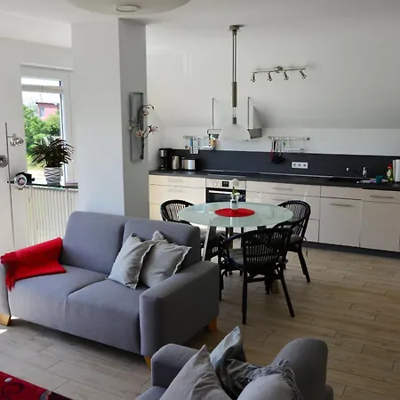 Ferienwohnung Auszeit * Uckeritz